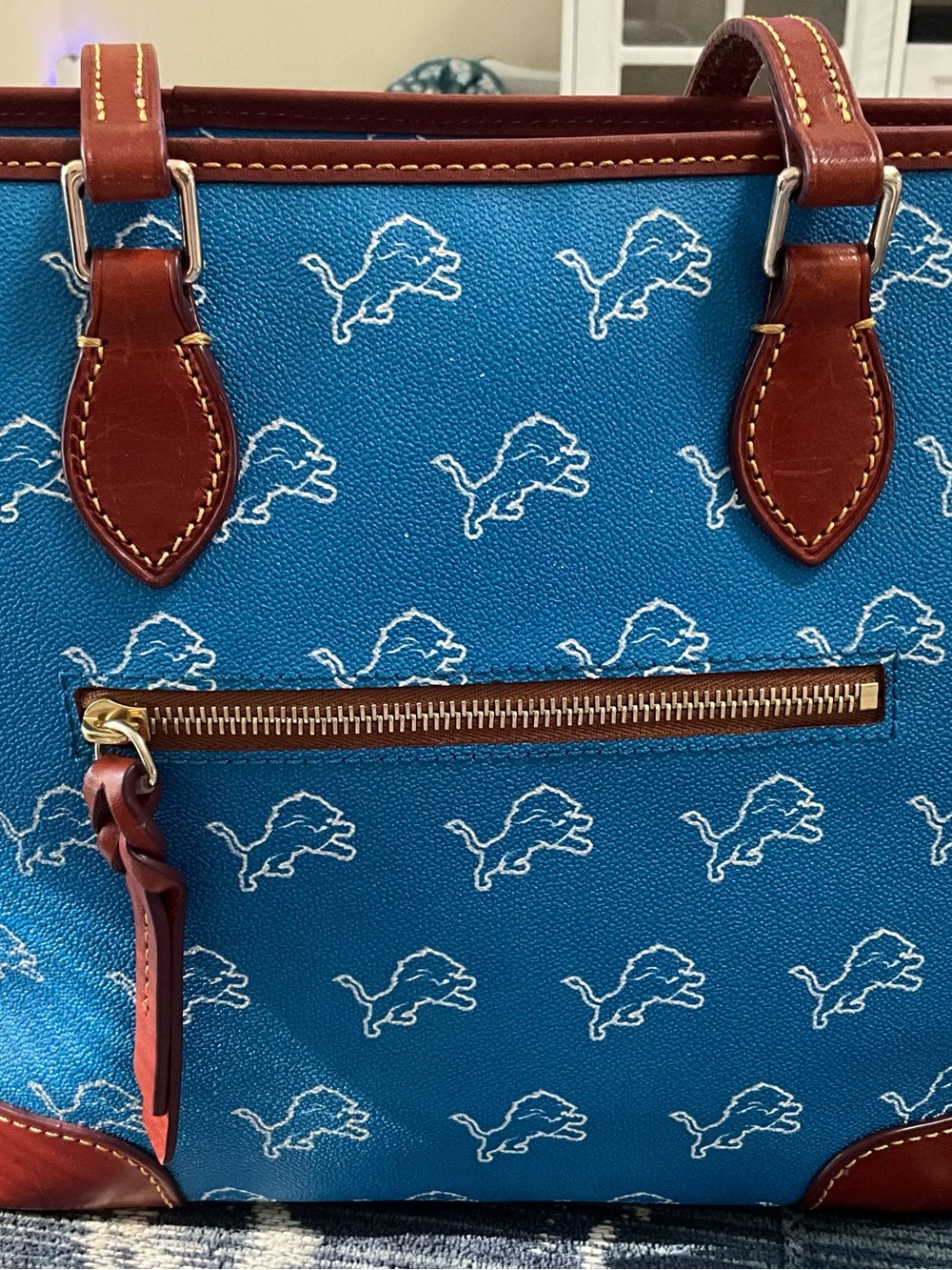 Dooney & Bourke Detroit Lions Richmond Purse - Picture 2 of 7